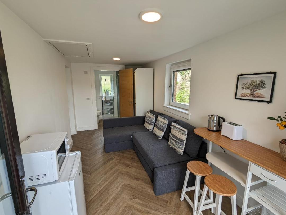 En-Suite Double Room With Private Entrance Edimburgo Esterno foto