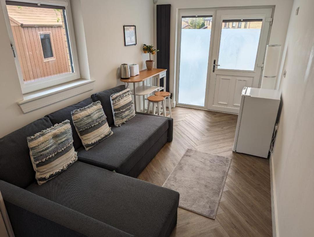 En-Suite Double Room With Private Entrance Edimburgo Esterno foto
